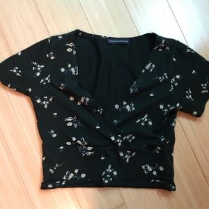 Green floral brandy Melville amara top